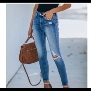 Brand new, never worn Vici jeans!